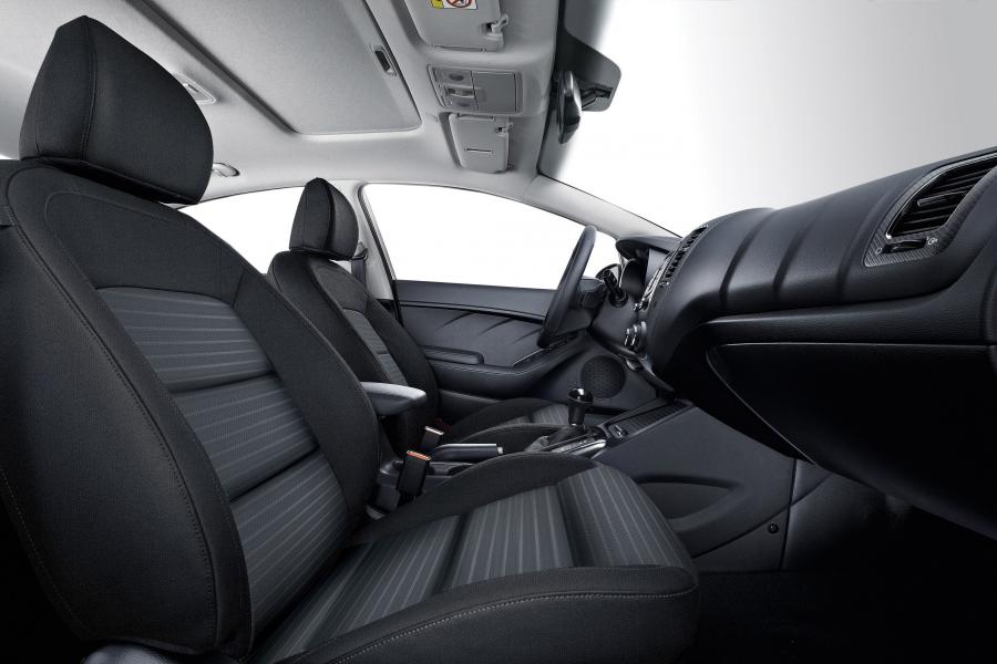  Kia Cerato Sedan 2016 года  (WW) (фото 6 из 7)